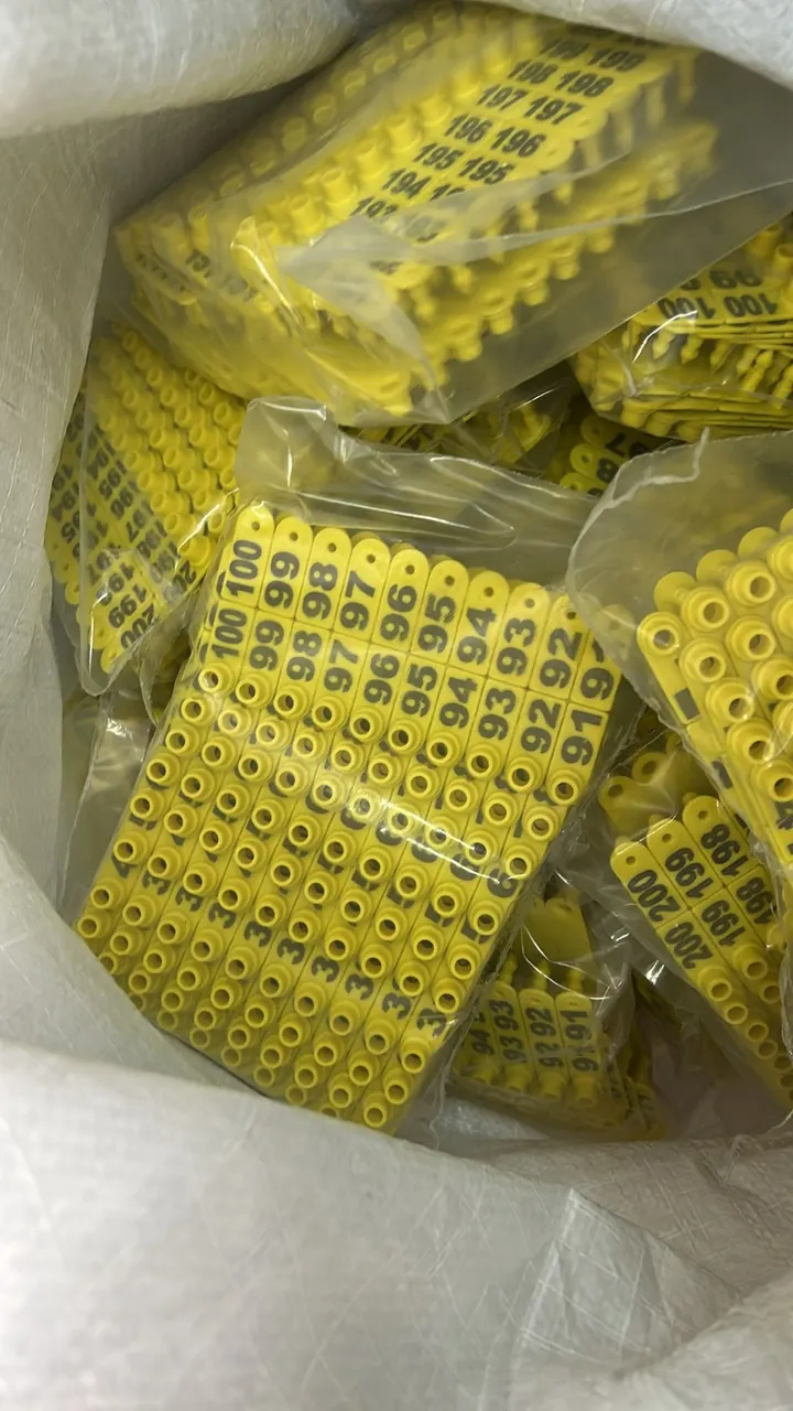 ارقام بطاقات الاذن اصبع للاغنام 