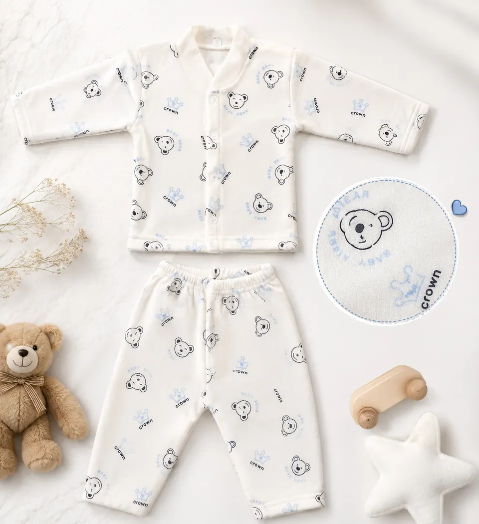 طقم بيبي مخمل Baby Bear بالتاج 👑