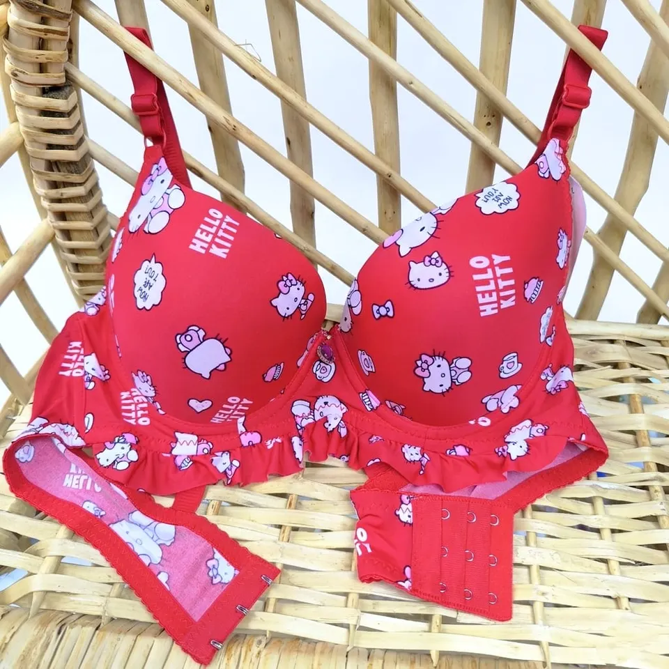 حمالة صدر حشوة نص دبل  فيها سيخ🎀