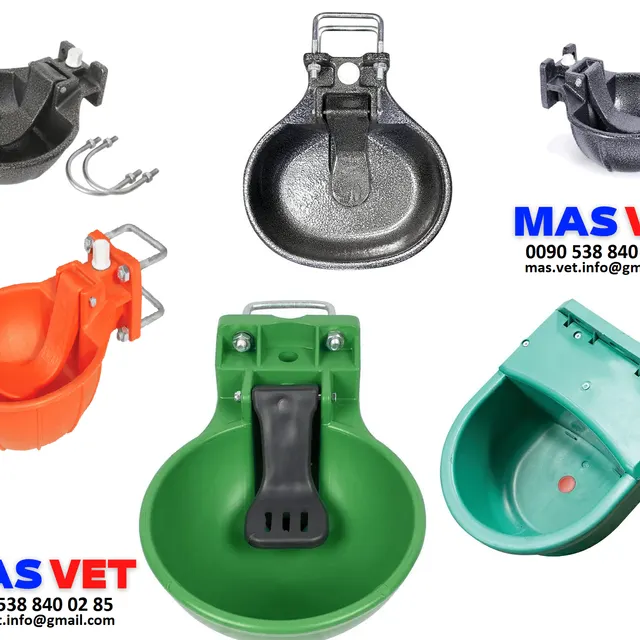 مشارب (سقايات) الحيوانات الأوتوماتيكي 