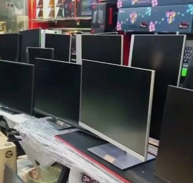 شاشات