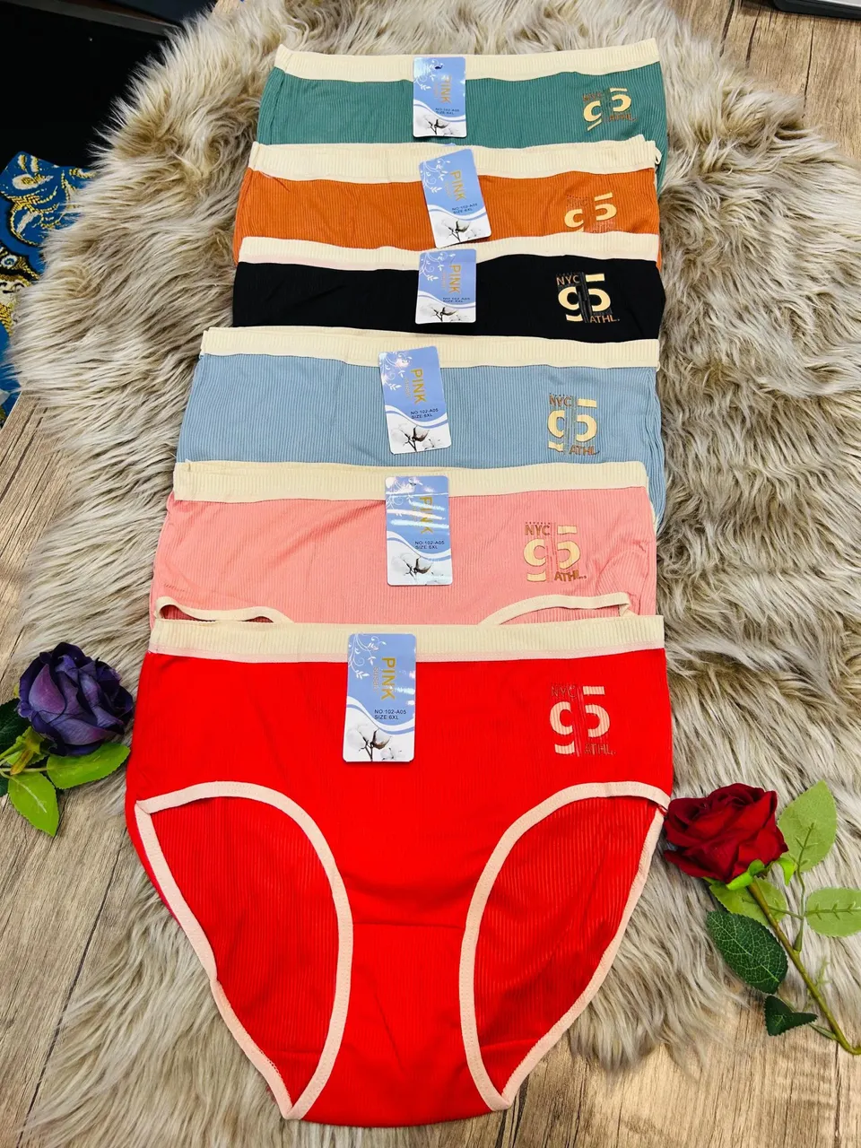 12 قطعة كيلوت نسائي قطن محزز 🌸