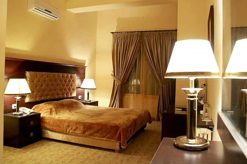 فندق ومطعم فينيسيا بلودان