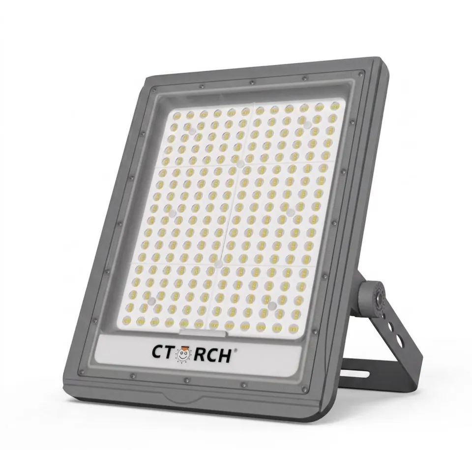 كشاف طاقة شمسية 