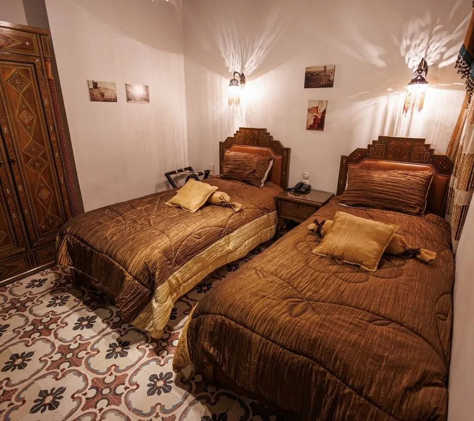  فندق أجينور