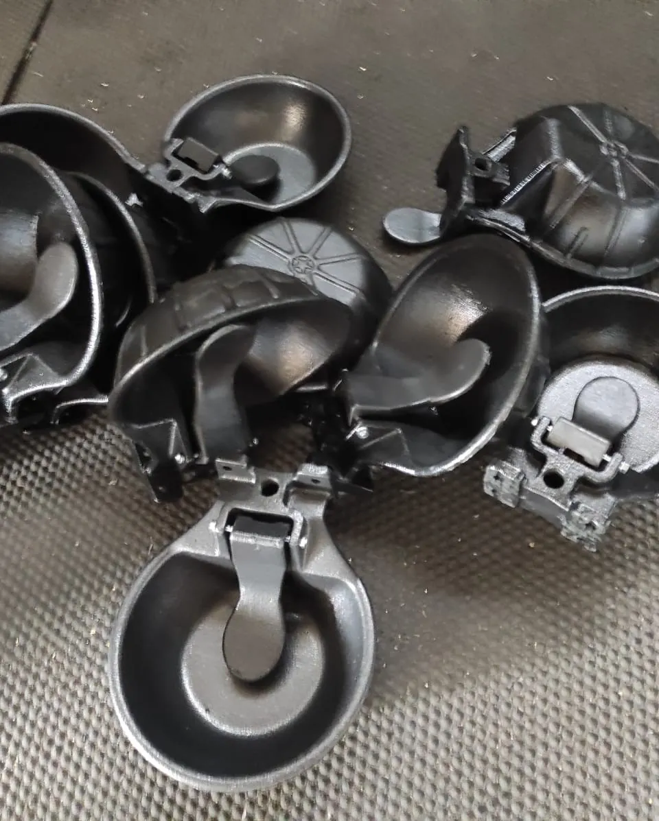 سقاية ماء اوتوماتيك - مشربية ماء ماشية 2,5 لتر - ( زهر - فونت - حديد صب )