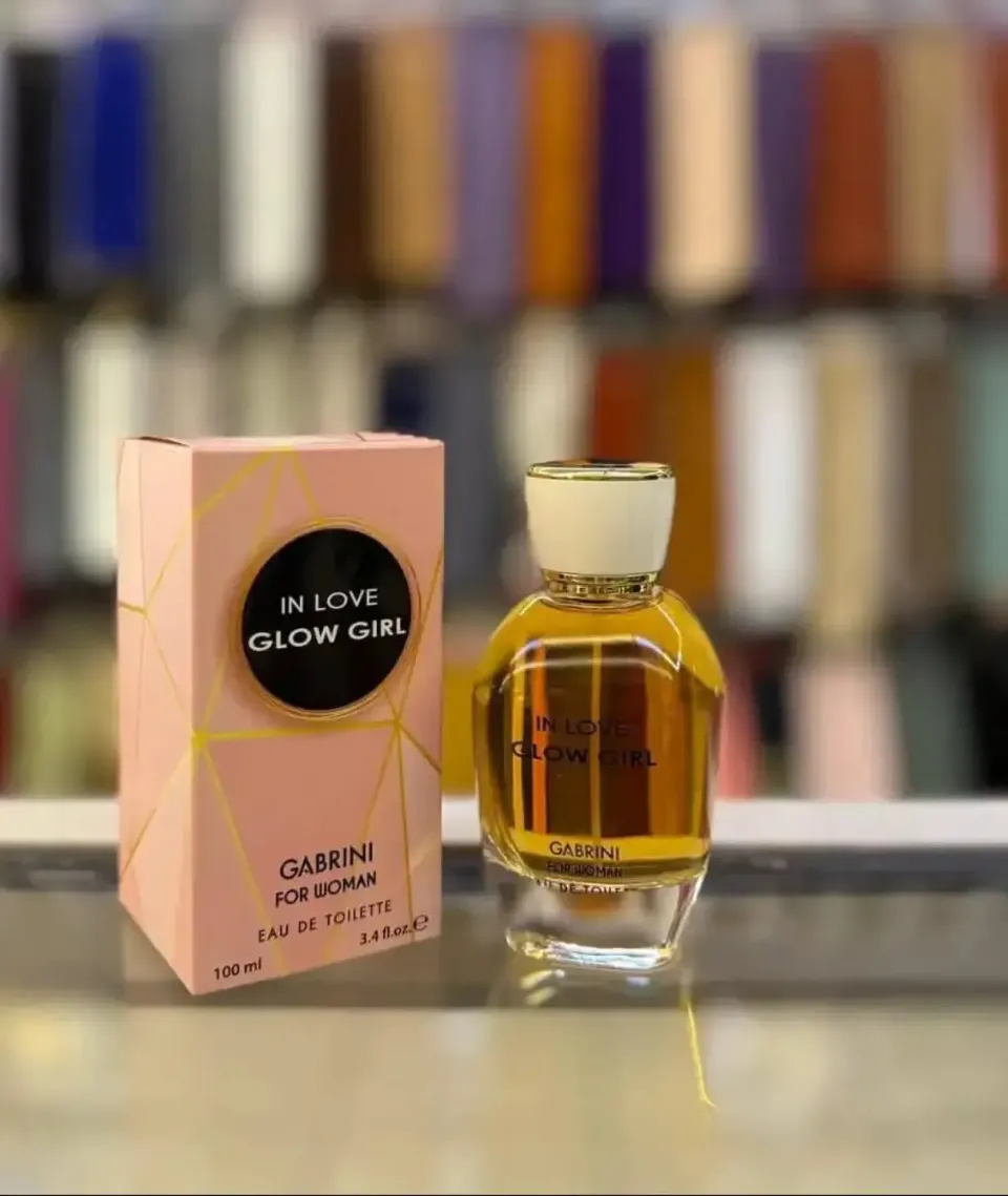 عطر الفتاة المتوهجة النسائي من كابريني 