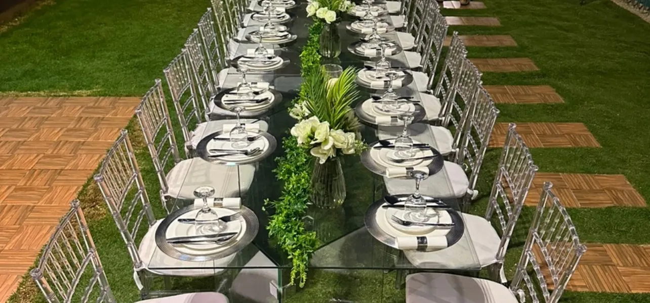 تأجير طاولات طعام كراسي 