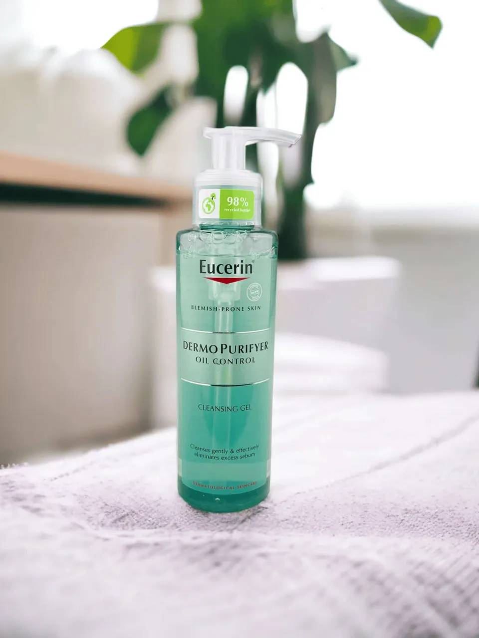 جێڵی پاککەرەوەی کۆنتڕۆڵی زەیتی یوسرین