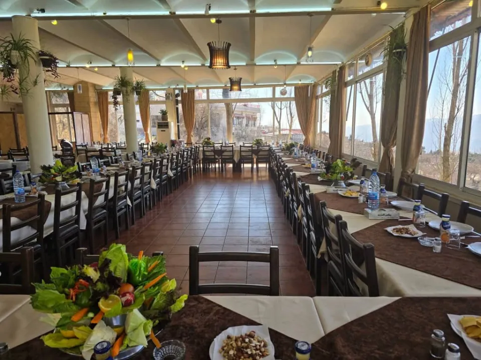 مطعم النزيه ( بلودان)