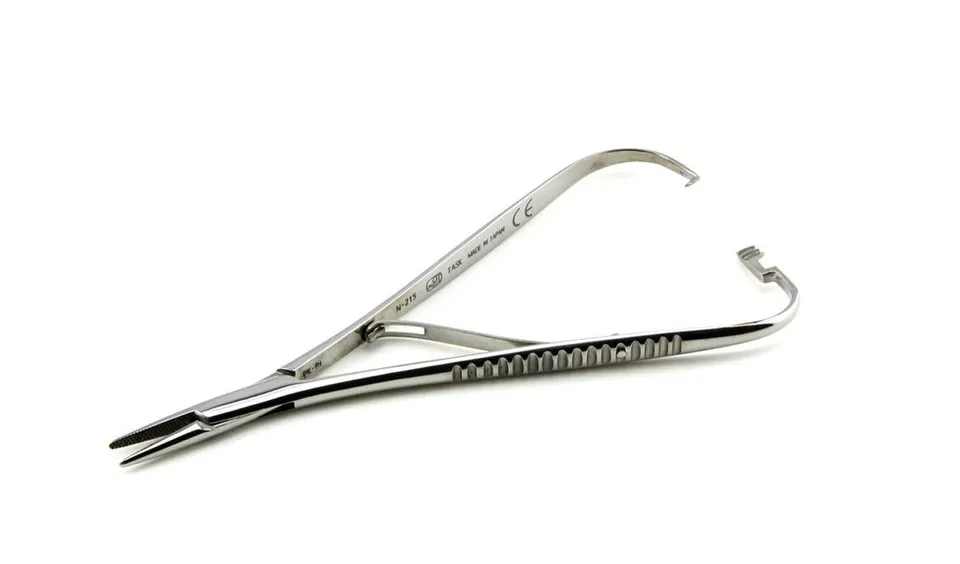 Needle Holder Mathieu