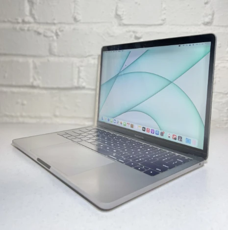 MacBook Pro 2017 (13-inch)