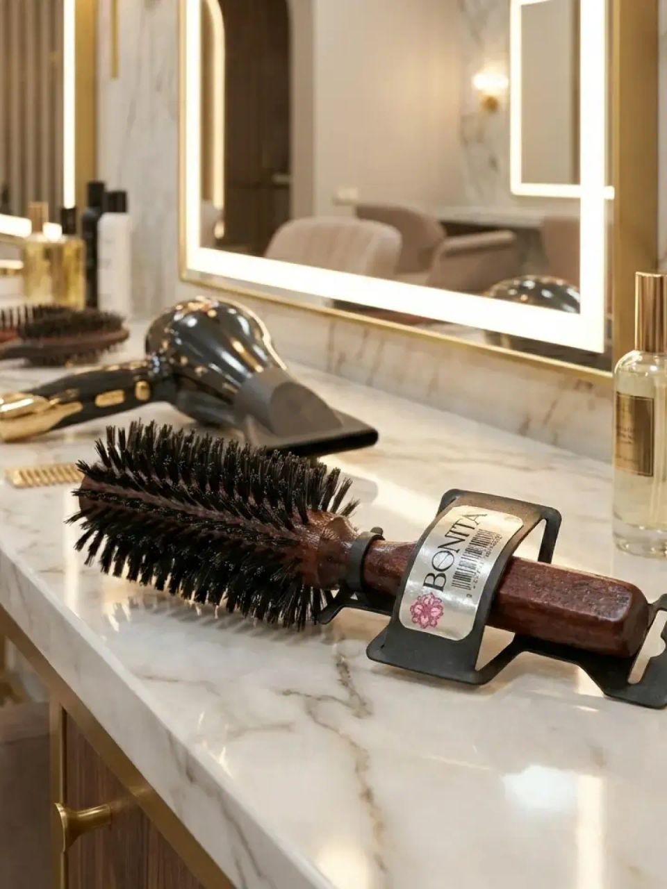 فرشاية بونيتا ضد الحرارة الخشب الطبيعي 🪄🤎✨