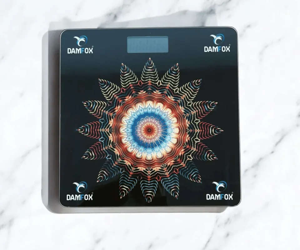 ميزان اشخاص الكتروني ماركة دامفوكس