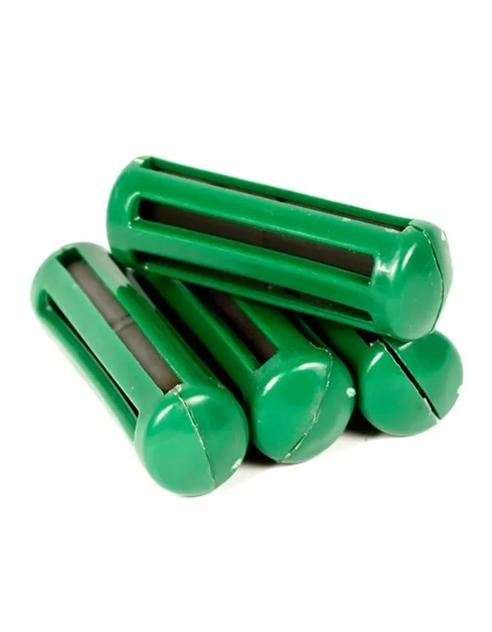 مغناطيس بلاستيك