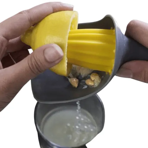 عصارة حمضيات حجم صغير   