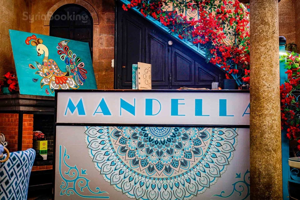 MANDELLA Hotel & Restaurant 