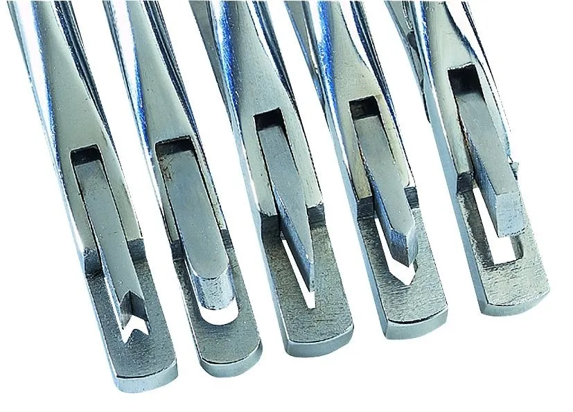 أداة ثقب الأذن، بحجم الجيب، من الفولاذ المقاوم للصدأ، بفتحة سقف