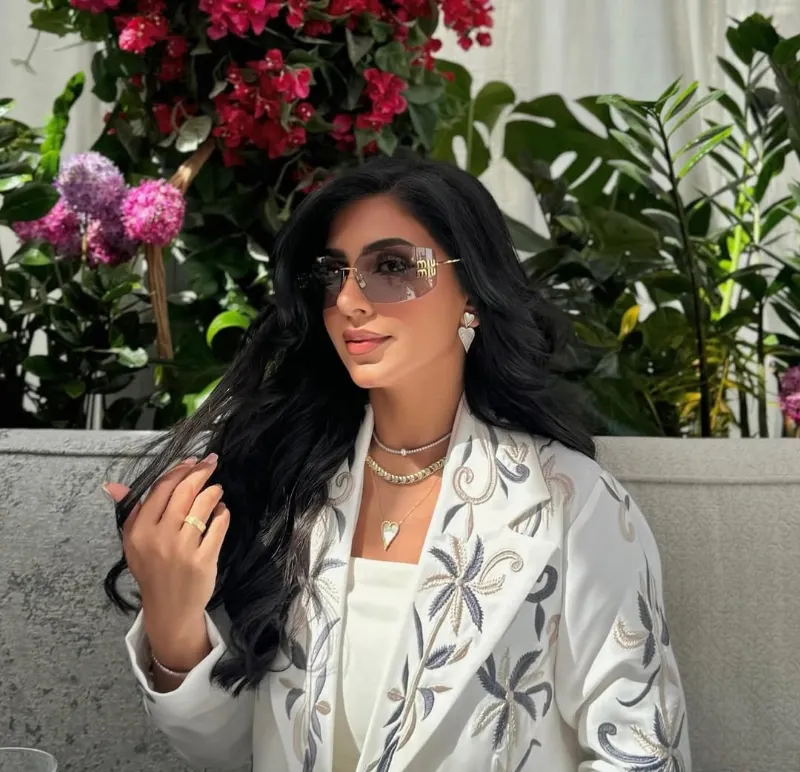 عبايه 