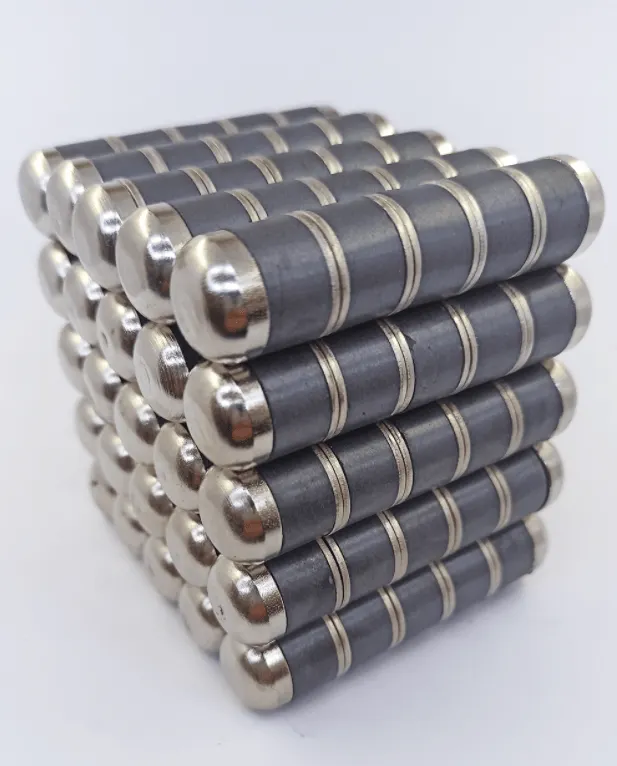 مغناطيس معدني