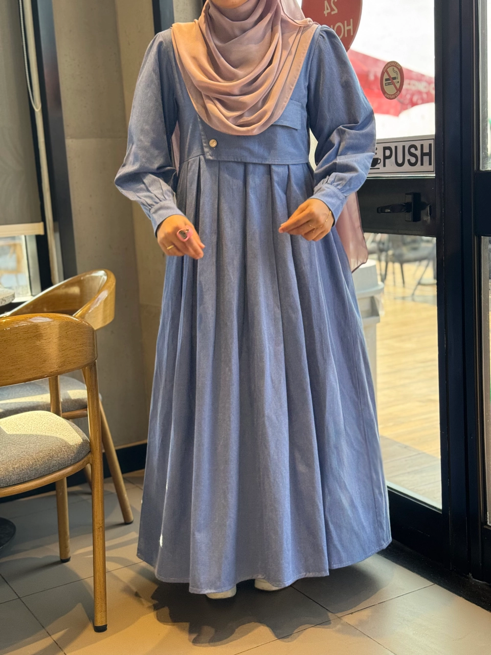 فستان جميله