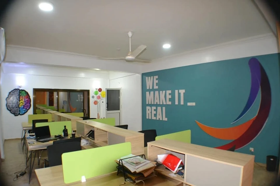 Orange Corner Shared Workspace – Monthly Rental