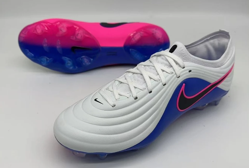 Nike Tiempo