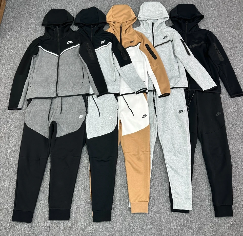 Nike Tech