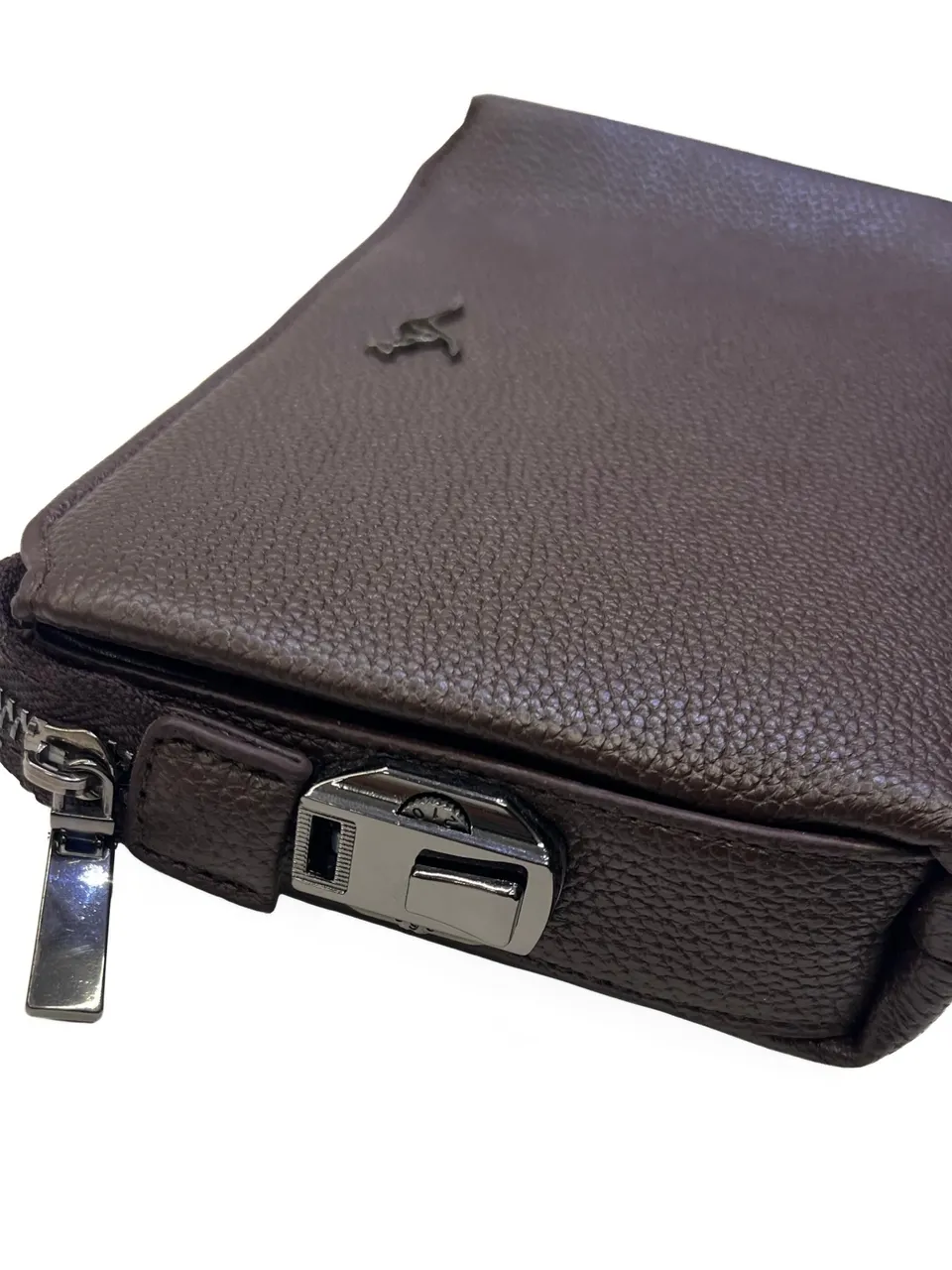 جانتای چەرم بە قوفڵی کانزا