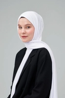 أبيض