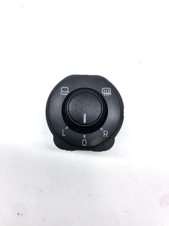 A7 Mirror Control Switch