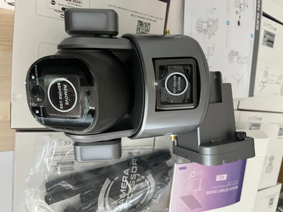 كاميرا طاقه شمسيه تعمل بالسيم كارد 