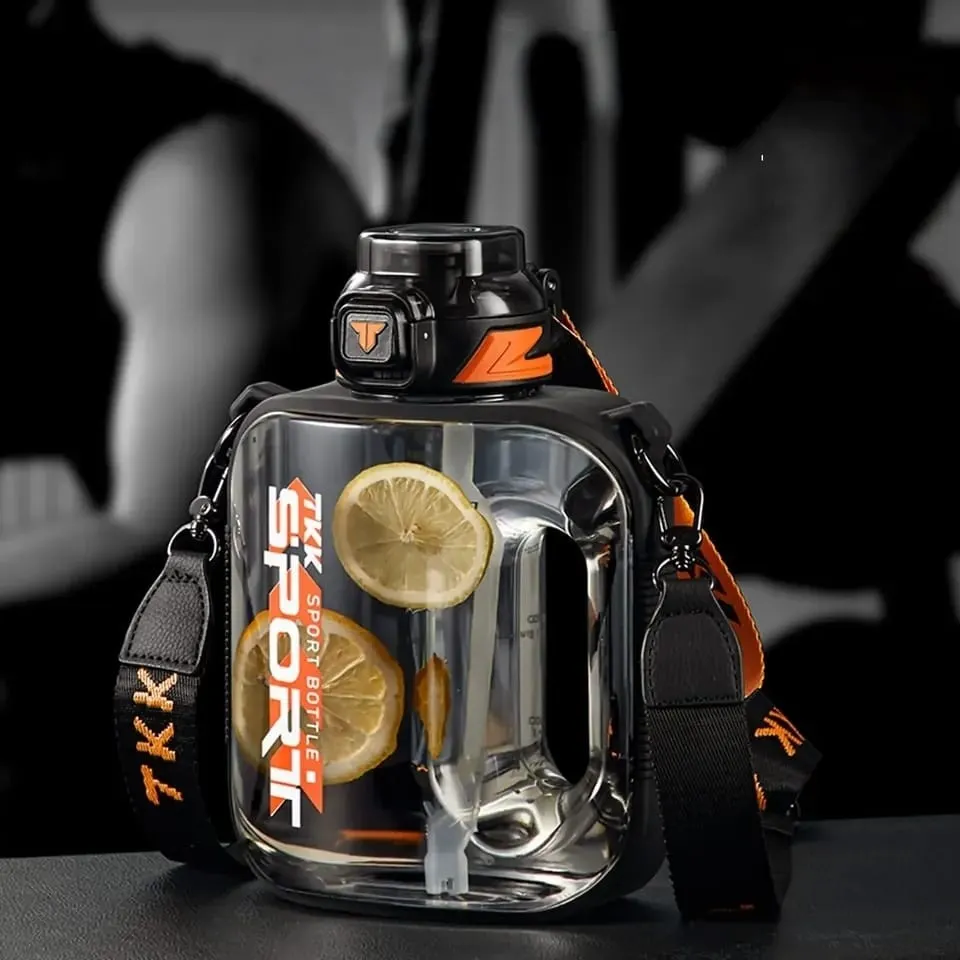 زجاجة مياه 2 لتر