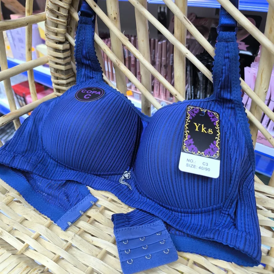 حمالة صدر حشوة عادي مع ساتان والماسة🌜