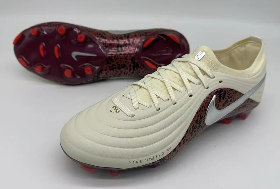 Nike Tiempo