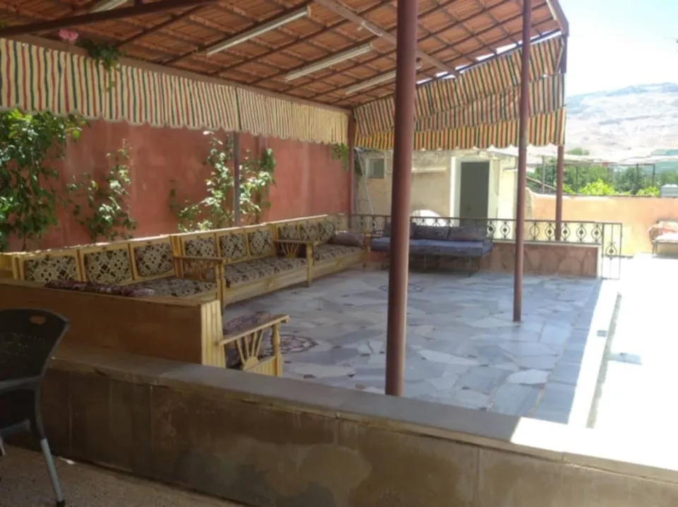 مزرعة كروم مضايا 