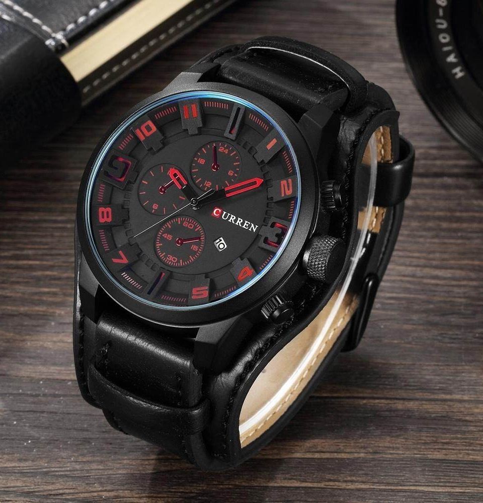 ساعة كورين لون اسود واحمر