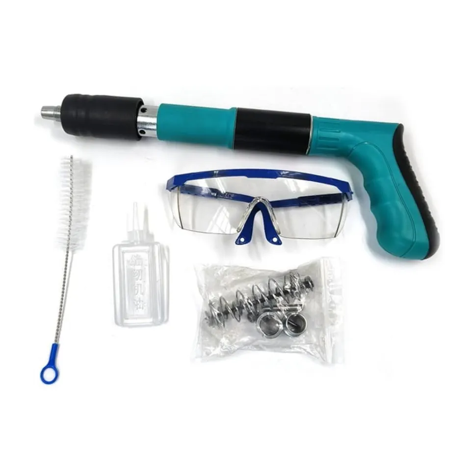 مسدس تثبيت المسامير