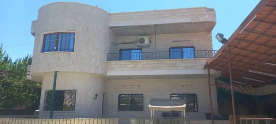 مزرعة كروم مضايا 