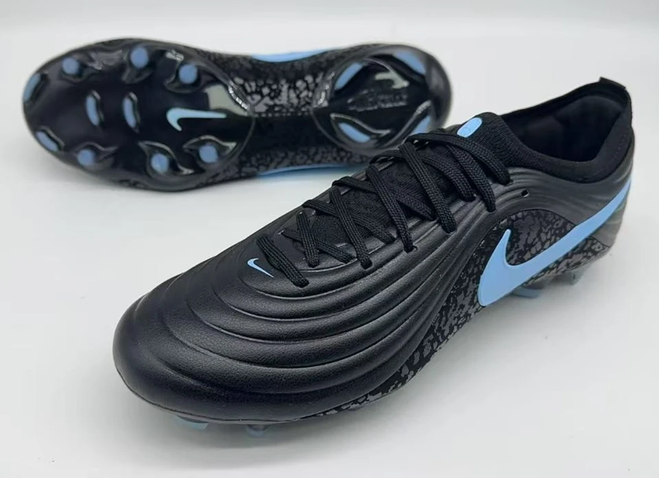 Nike Tiempo