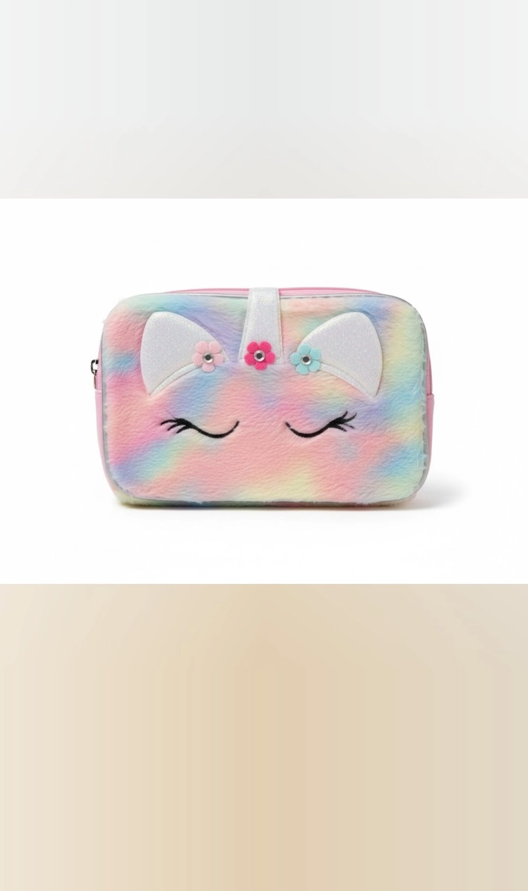 حقيبة مكياج فرو بتصميم يونيكورن ملونUnicorn Plush Cosmetic Pouch