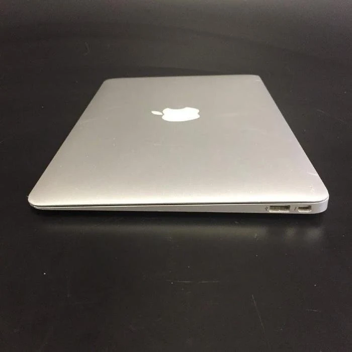 MacBook Air (13-inch)