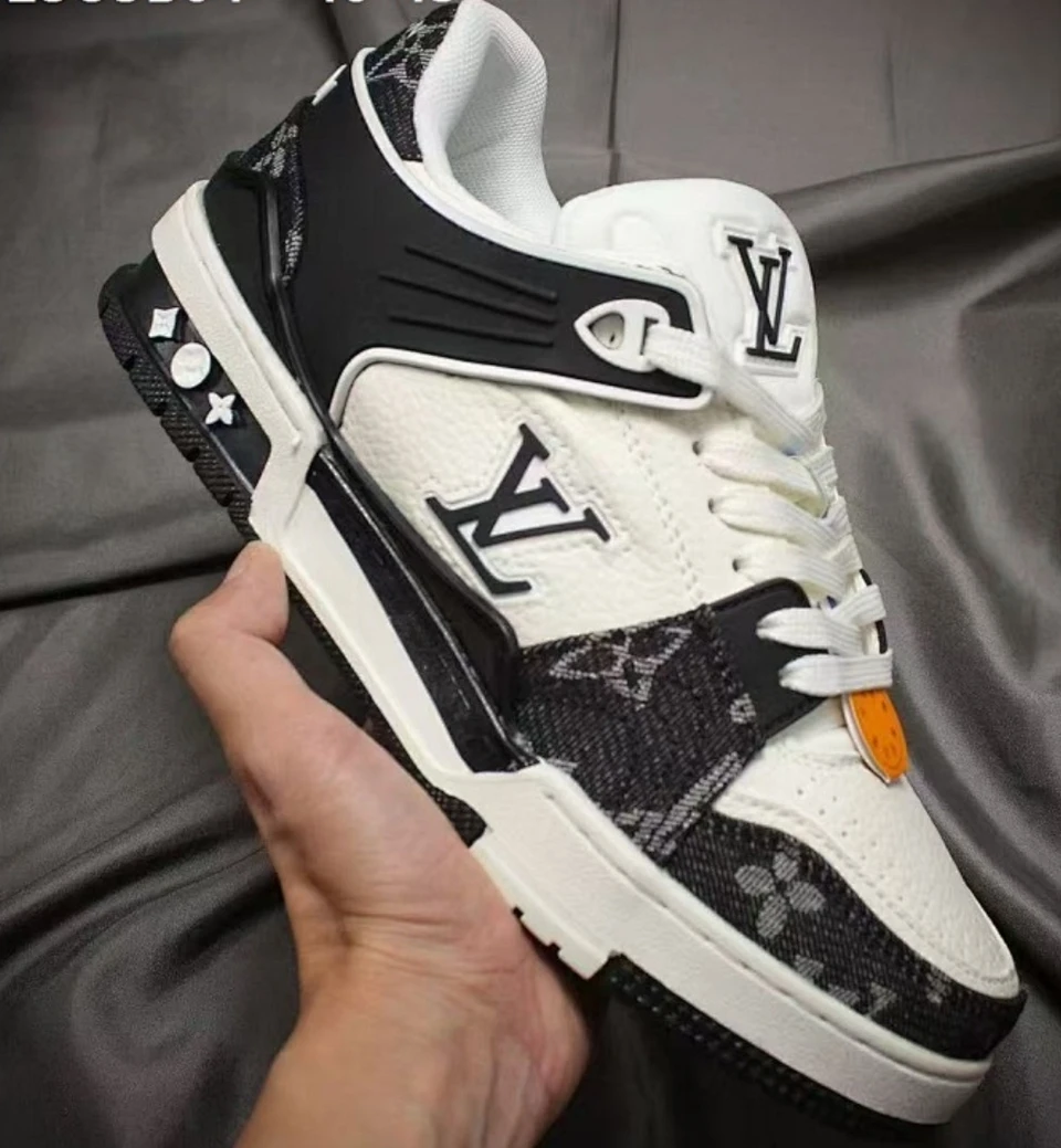 LV Trainer Sneaker