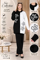 أسود