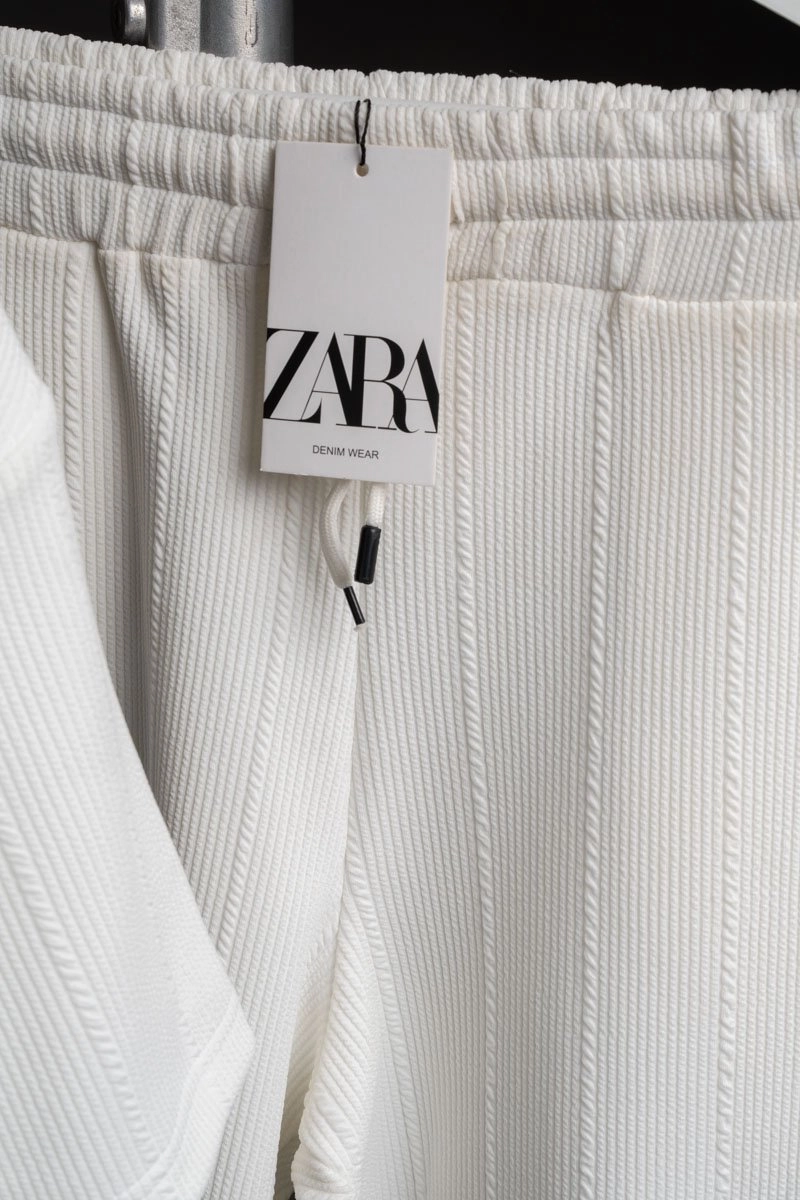 ZARA Jakar تيشرت وبنطلون PRE5
