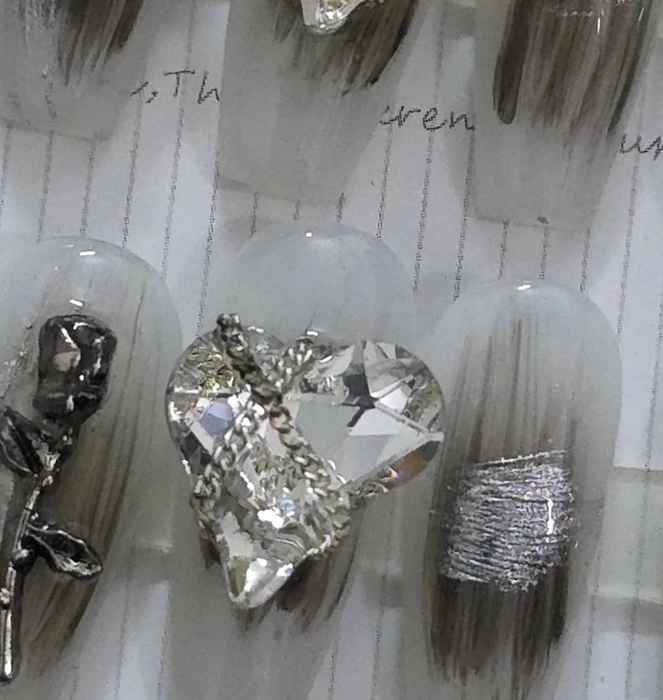 ✧   Chrome Hearts Nails 