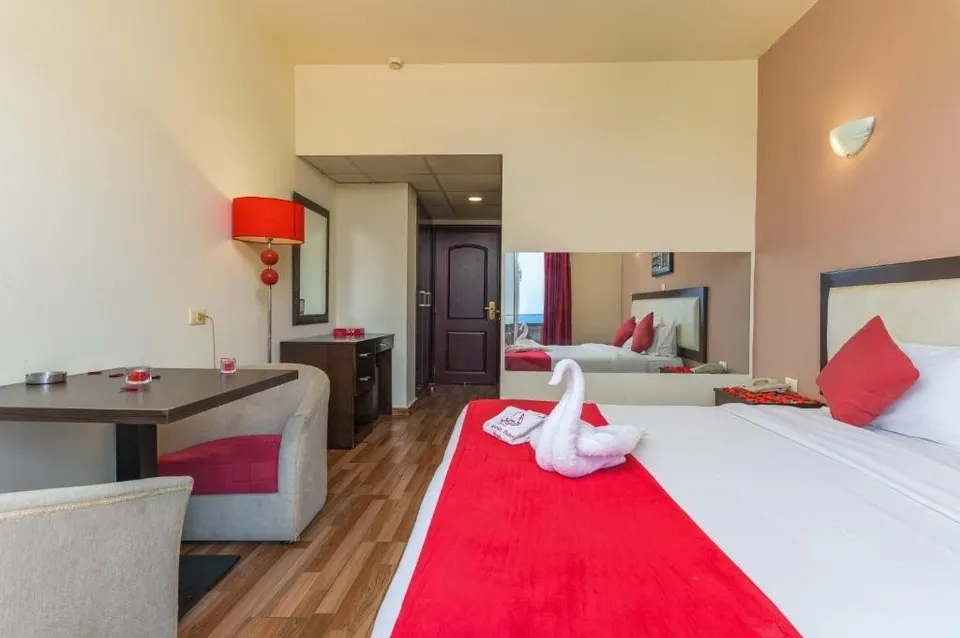 فندق المرجان بالاس