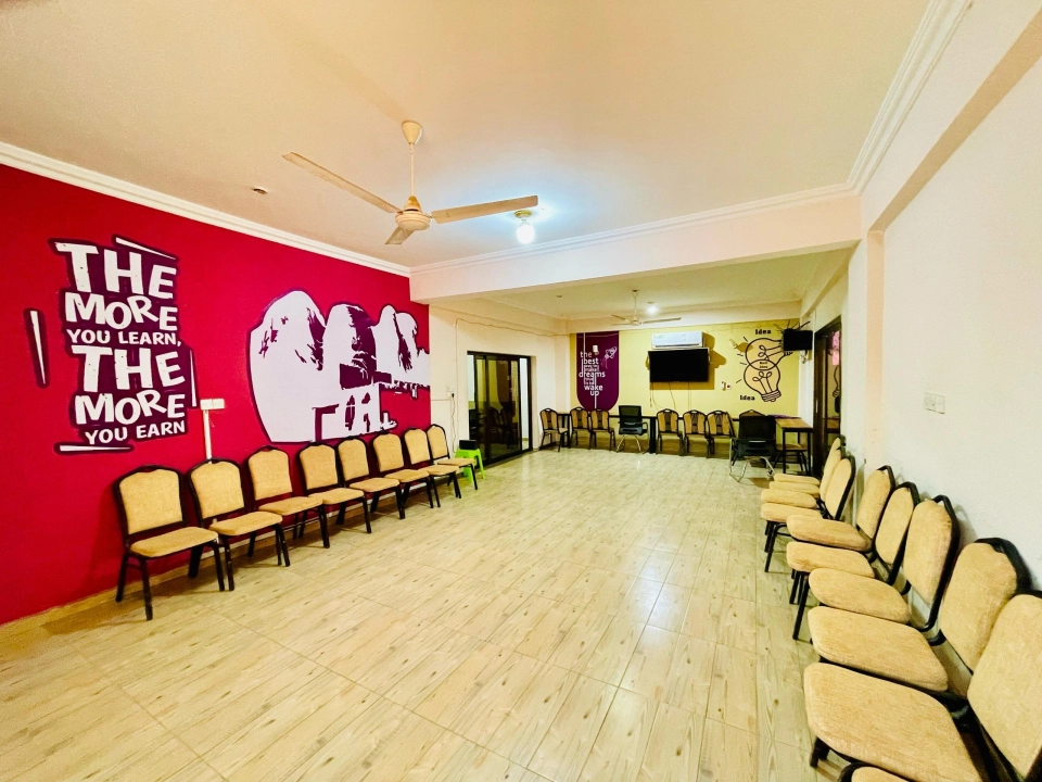 Training Room (KST001) One Hour