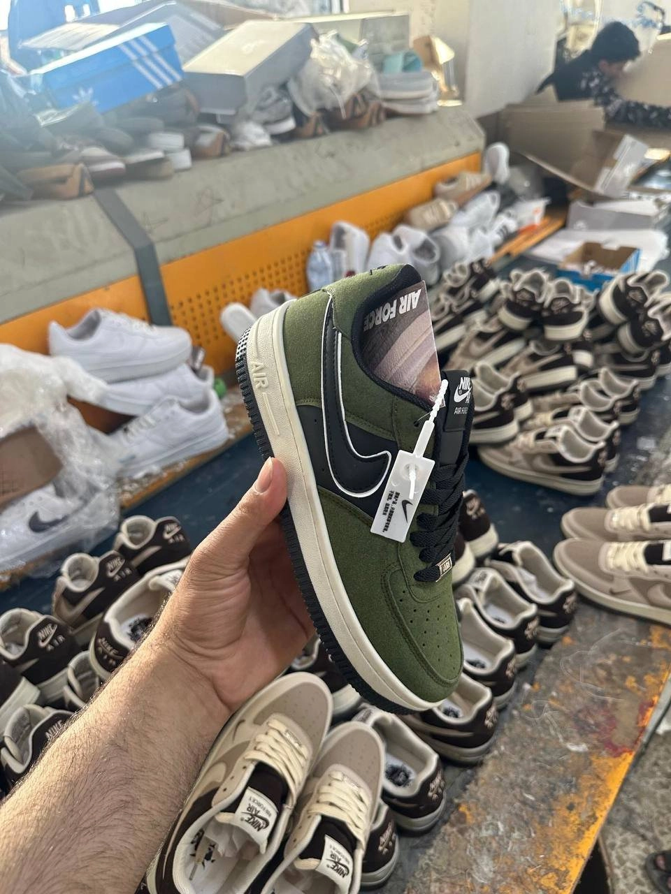 NIKE AIR FORCE 