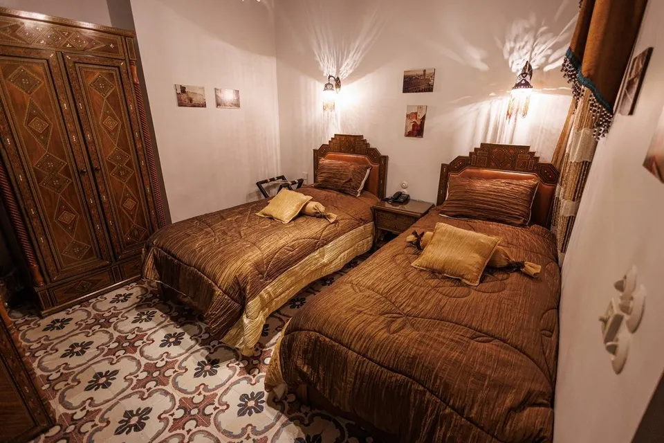  فندق أجينور